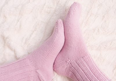 How to Knit Socks (for the first time)
