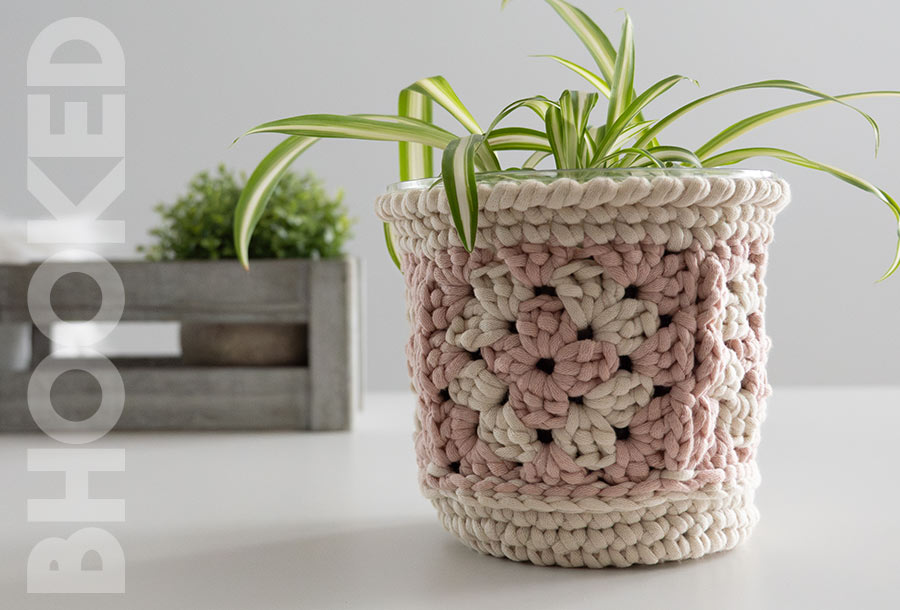 How to Make an Adorable Crochet Plant Pot Cover with Granny Squares!